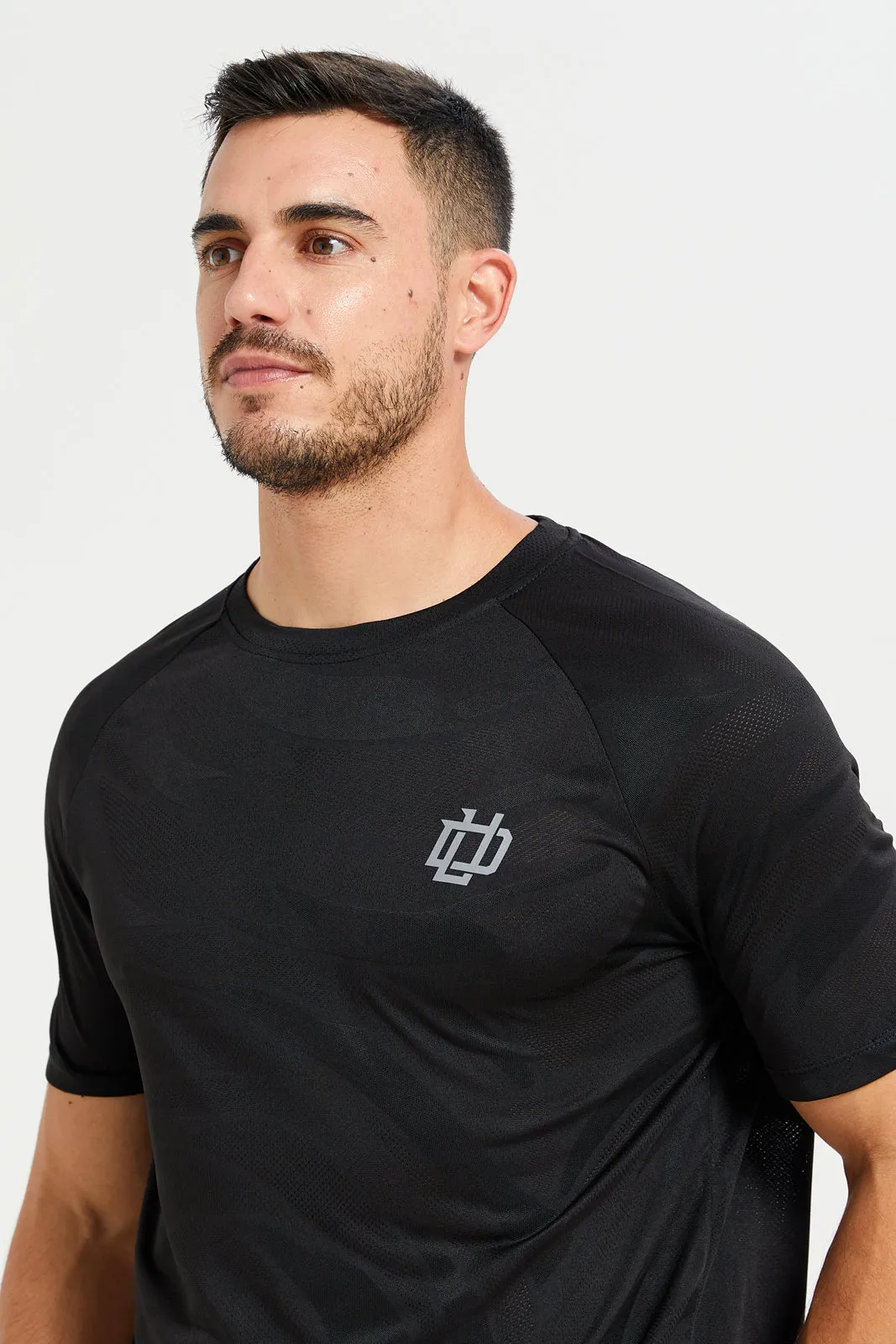 Men Black Embellished Active T-Shirt