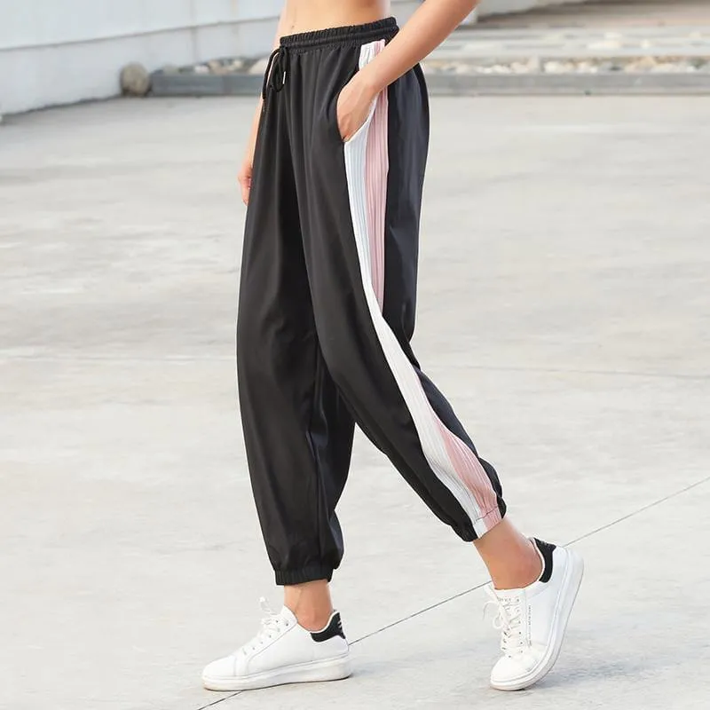 Women Sports Pants / Loose/ 2-Tone Side